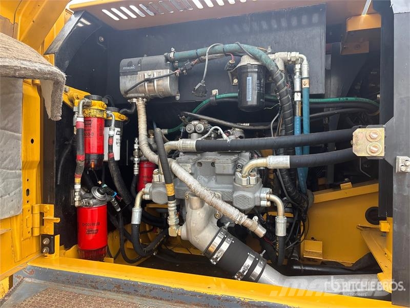 John Deere 250G LC Excavadoras sobre orugas