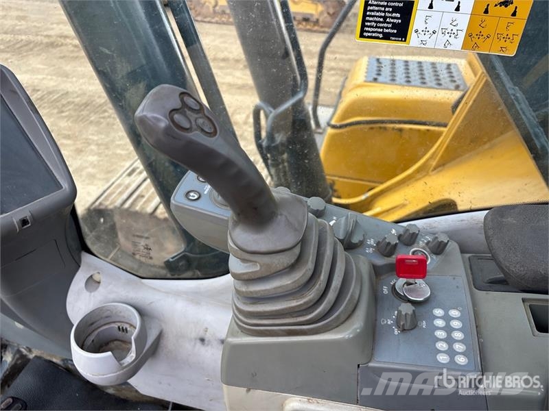 John Deere 250G LC Bageri guseničari