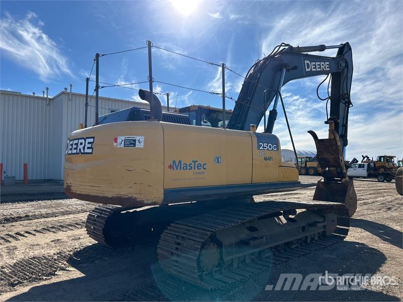 John Deere 250G LC Lánctalpas kotrók