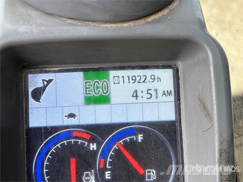 John Deere 250G LC Bageri guseničari
