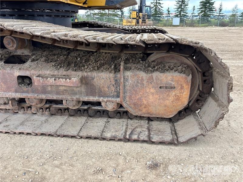 John Deere 250G LC Bageri guseničari