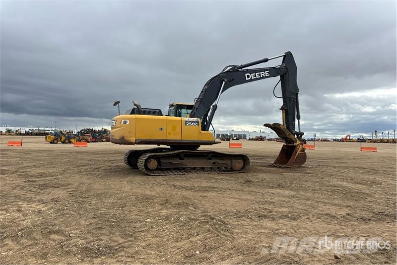 John Deere 250G LC Bageri guseničari
