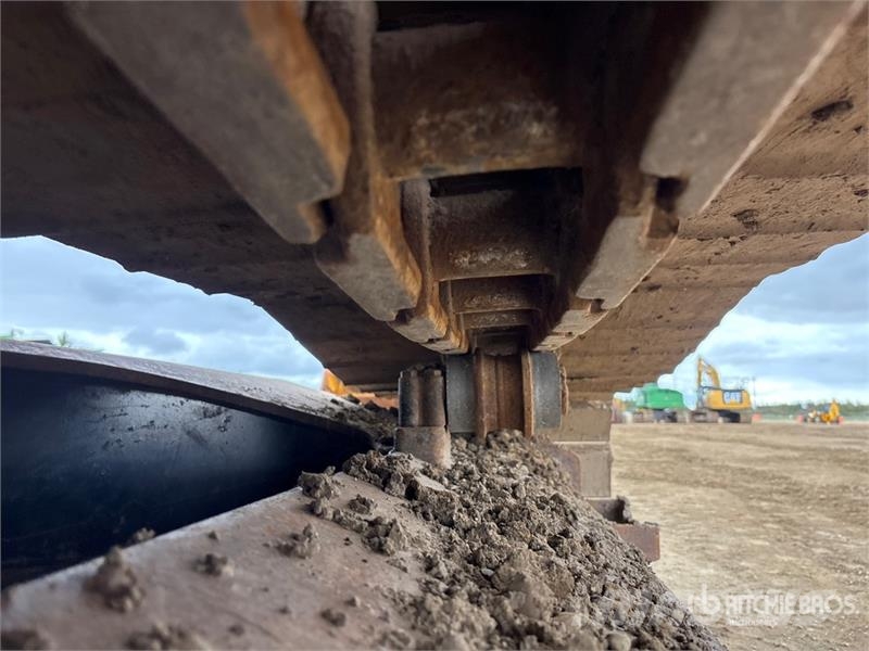 John Deere 250G LC Bageri guseničari