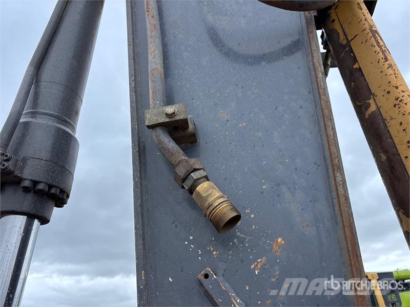John Deere 250G LC Bageri guseničari
