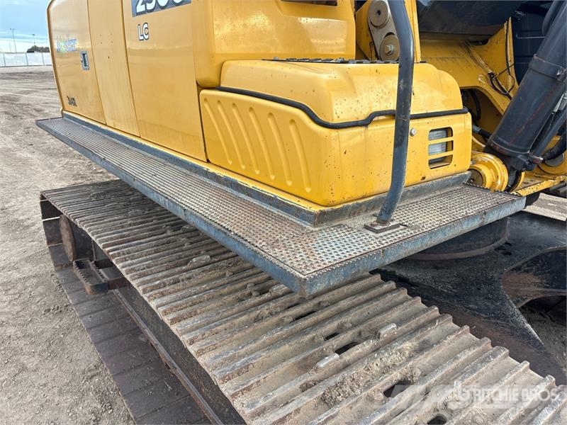 John Deere 250G LC Excavadoras sobre orugas