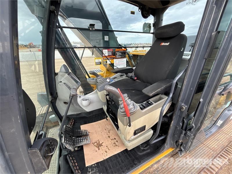 John Deere 250G LC Excavadoras sobre orugas