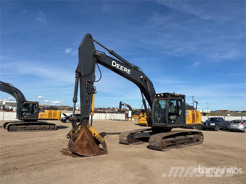 John Deere 250G Tracked Excavator 履带挖掘机