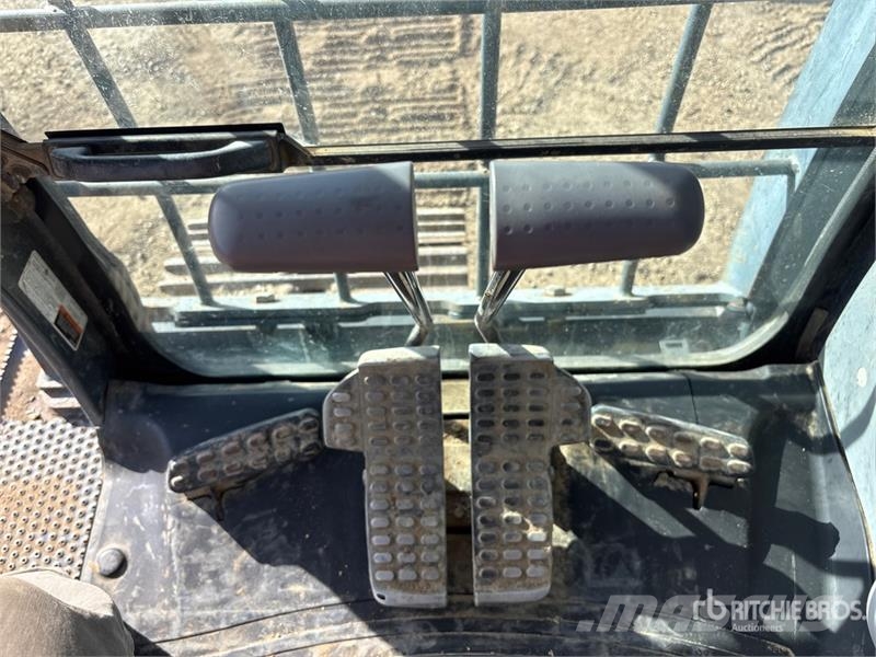 John Deere 250G Tracked Excavator 履带挖掘机