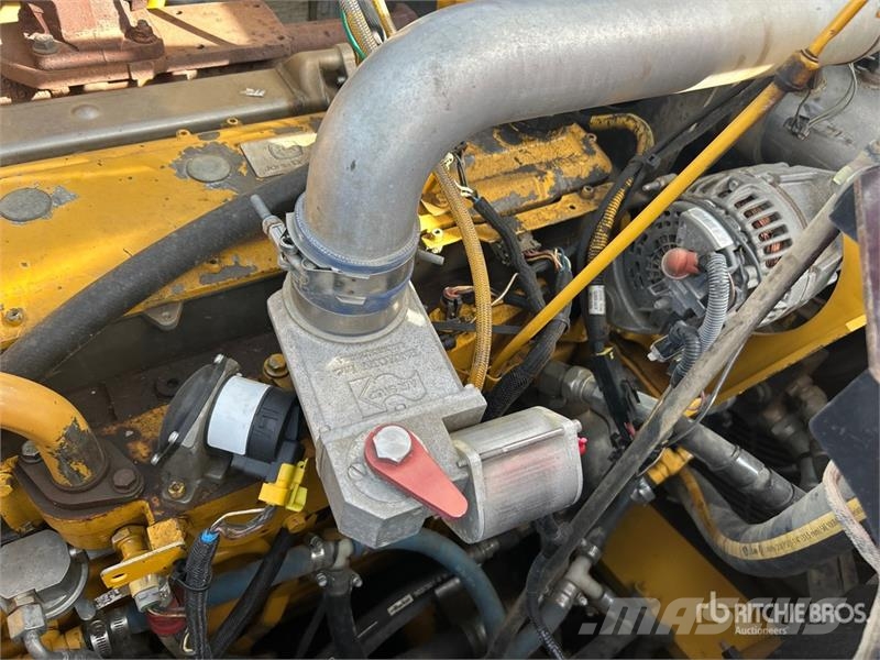 John Deere 250G Tracked Excavator 履带挖掘机