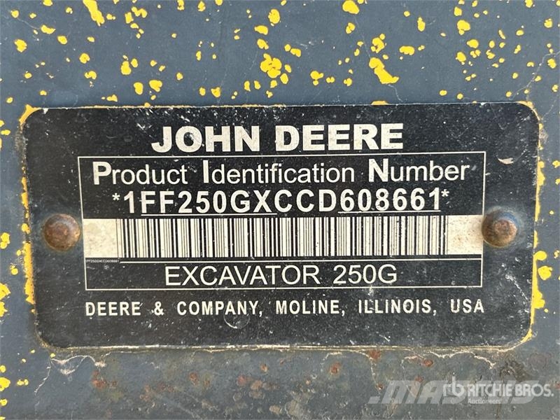 John Deere 250G Tracked Excavator 履带挖掘机