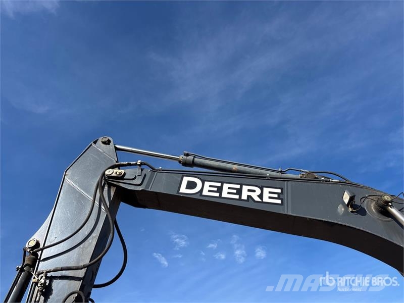 John Deere 250G Tracked Excavator 履带挖掘机