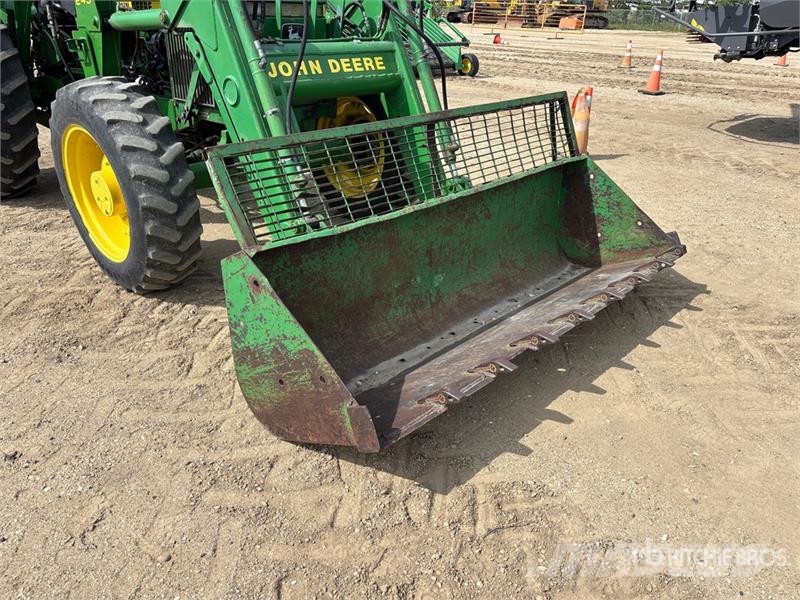 John Deere 2550 4WD Tractor Tractors