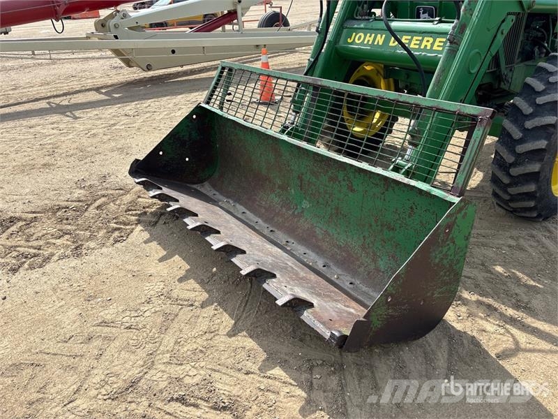 John Deere 2550 4WD Tractor Tractors