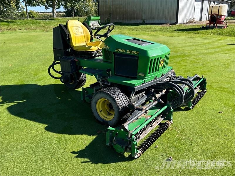 John Deere 2635A Greens Mower مكونات أخرى