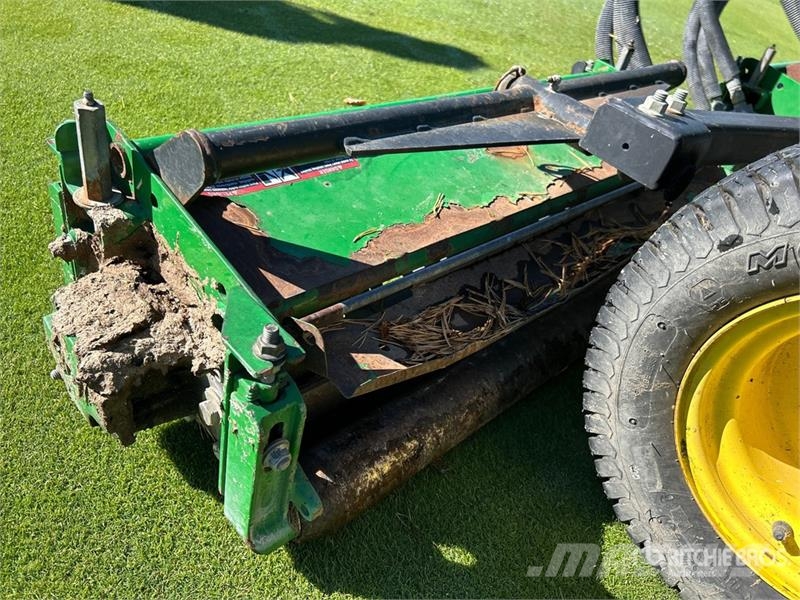 John Deere 2635A Greens Mower مكونات أخرى