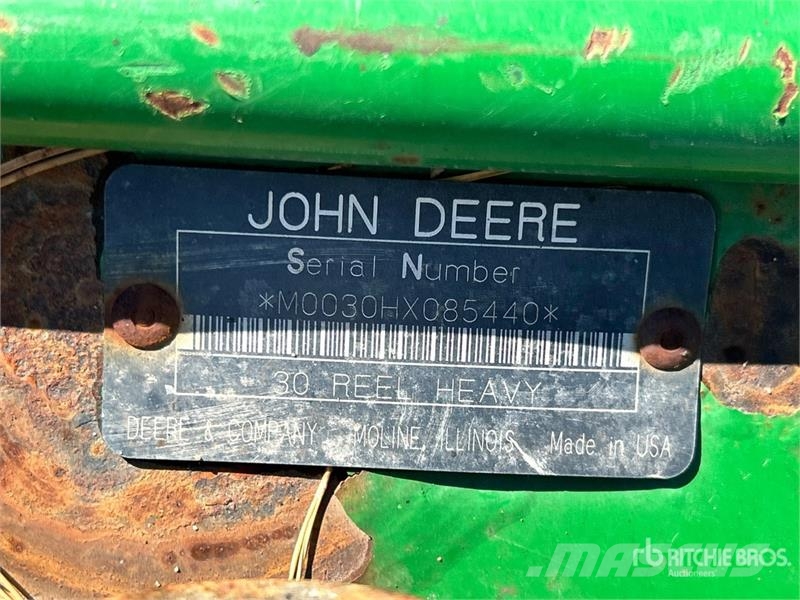 John Deere 2635A Greens Mower مكونات أخرى
