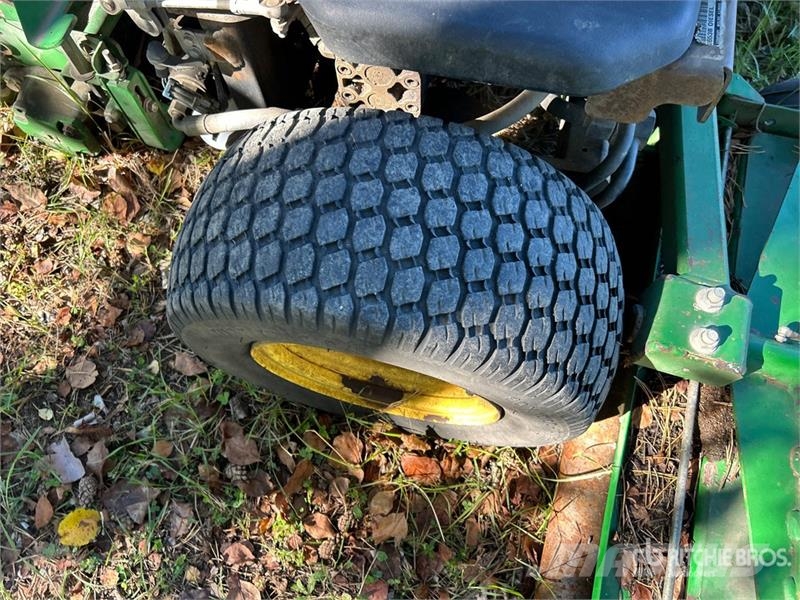John Deere 2653B Fairway Mower (Inoperable) ماكينات جز العشب