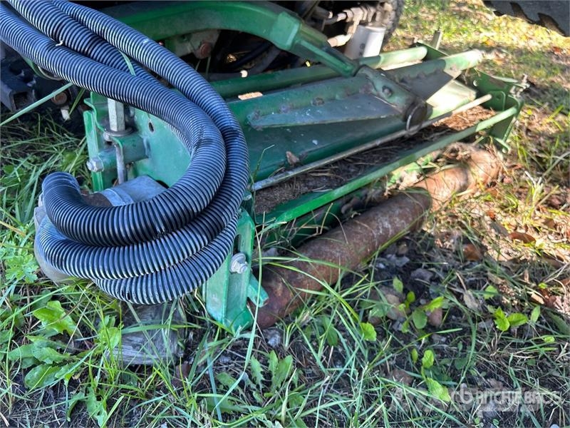 John Deere 2653B Fairway Mower (Inoperable) ماكينات جز العشب