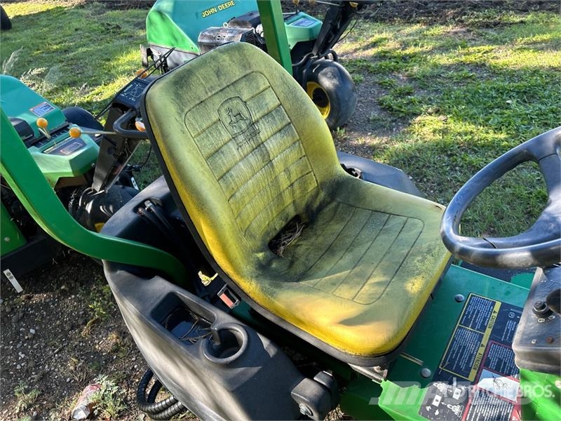 John Deere 2653B Fairway Mower (Inoperable) ماكينات جز العشب