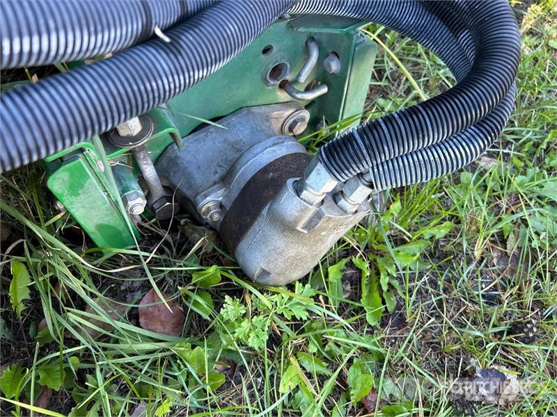 John Deere 2653B Fairway Mower (Inoperable) ماكينات جز العشب