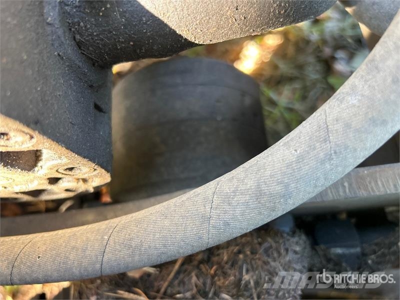 John Deere 2653B Fairway Mower (Inoperable) ماكينات جز العشب