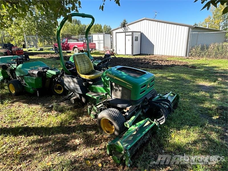 John Deere 2653B Fairway Mower (Inoperable) ماكينات جز العشب