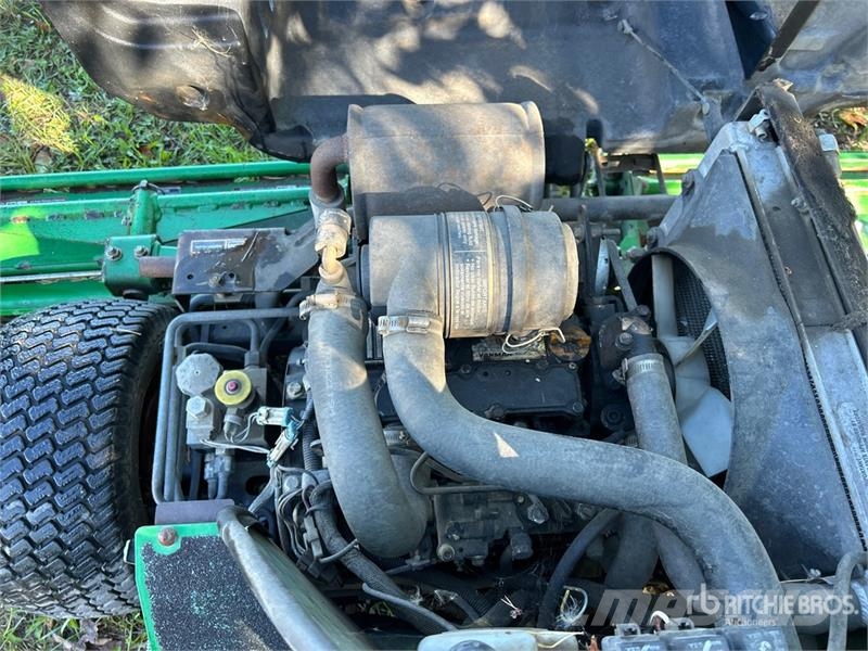 John Deere 2653B Fairway Mower (Inoperable) ماكينات جز العشب