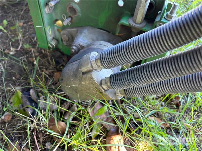 John Deere 2653B Fairway Mower (Inoperable) ماكينات جز العشب