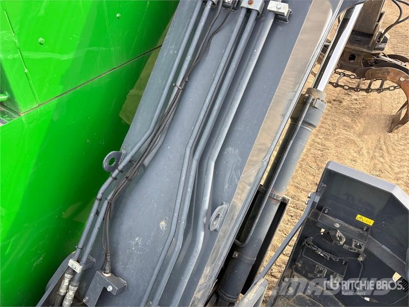 John Deere 2656G LC Short Wood Log Loader Átrakógépek