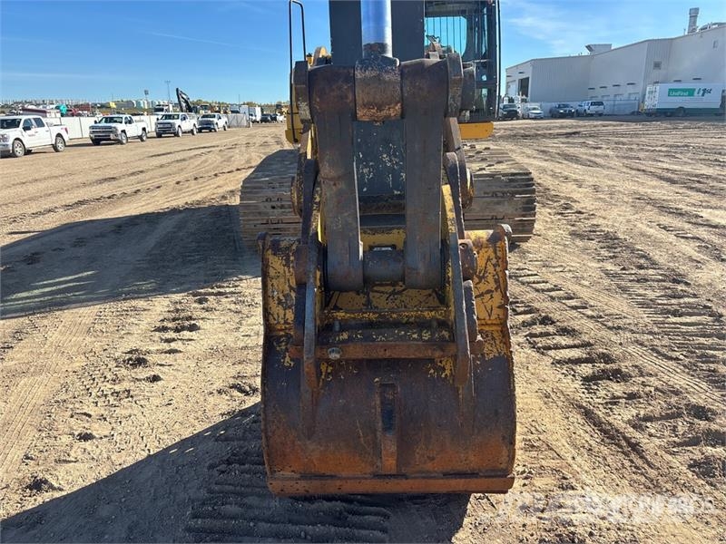 John Deere 290GLC Tracked Excavator حفارات زحافة