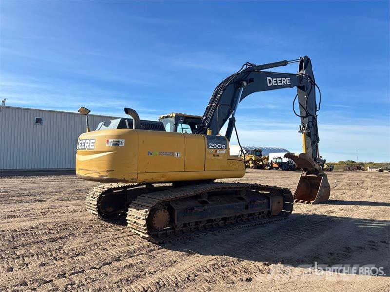 John Deere 290GLC Tracked Excavator حفارات زحافة