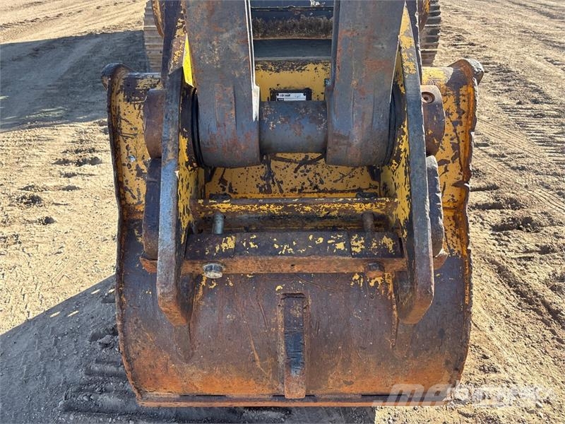 John Deere 290GLC Tracked Excavator حفارات زحافة