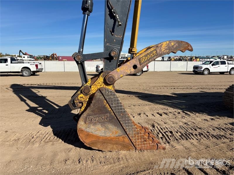 John Deere 290GLC Tracked Excavator حفارات زحافة