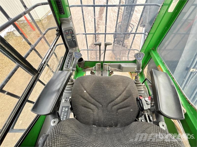 John Deere 2954D Átrakógépek