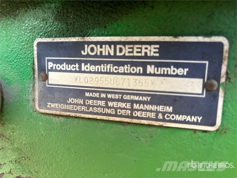 John Deere 2955 拖拉机/农用车