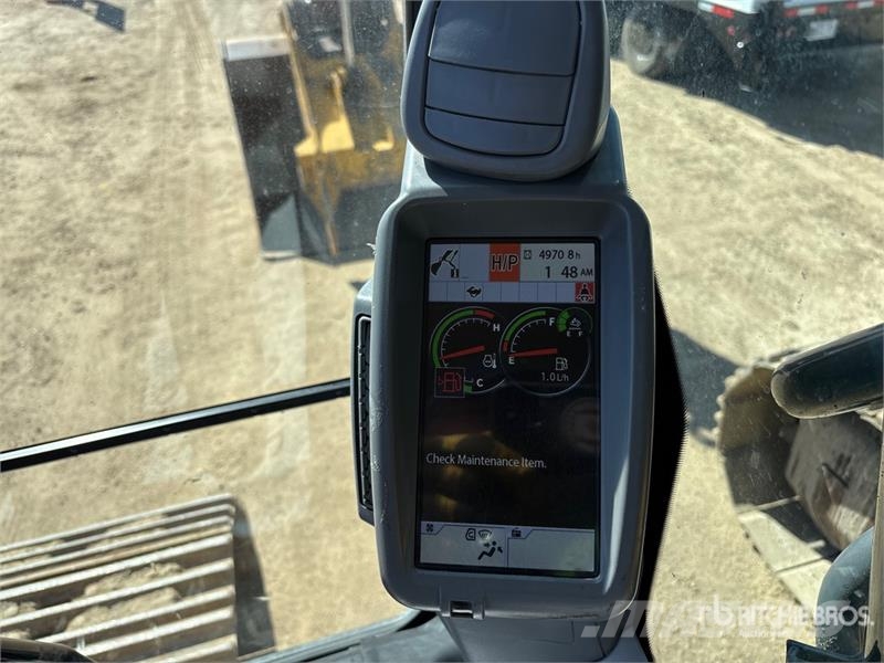 John Deere 300 P-Tier Beltegraver