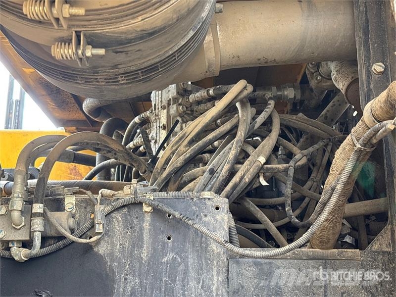 John Deere 300G LC Tracked Excavator Bagri goseničarji