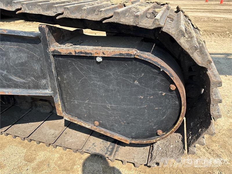 John Deere 300P Tracked Excavator Beltegraver