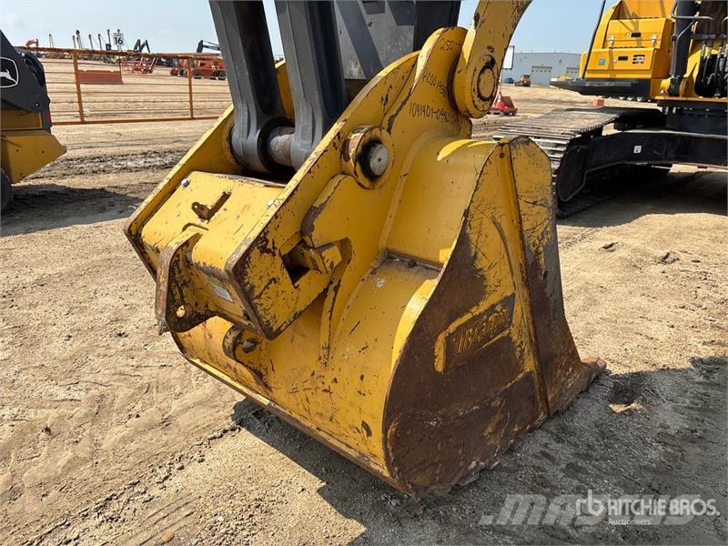 John Deere 300P Tracked Excavator Beltegraver