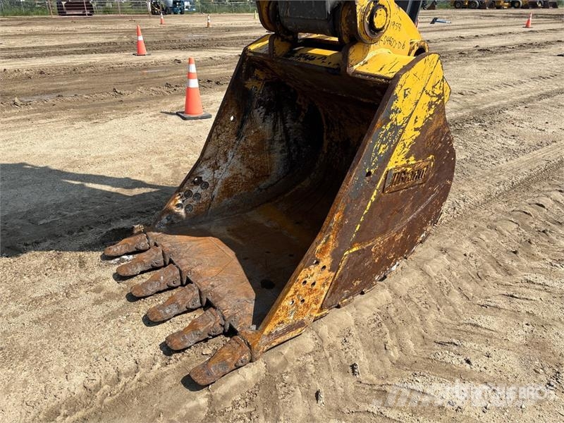 John Deere 300P Tracked Excavator Beltegraver