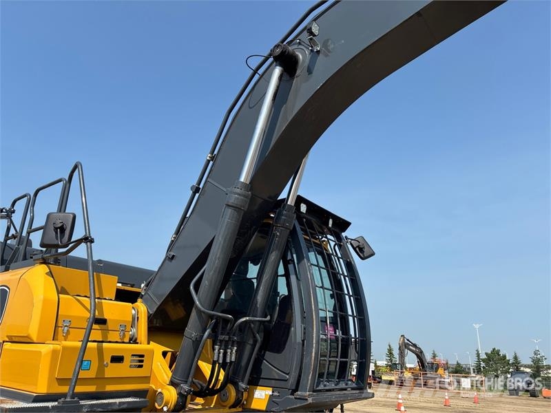 John Deere 300P Tracked Excavator Beltegraver