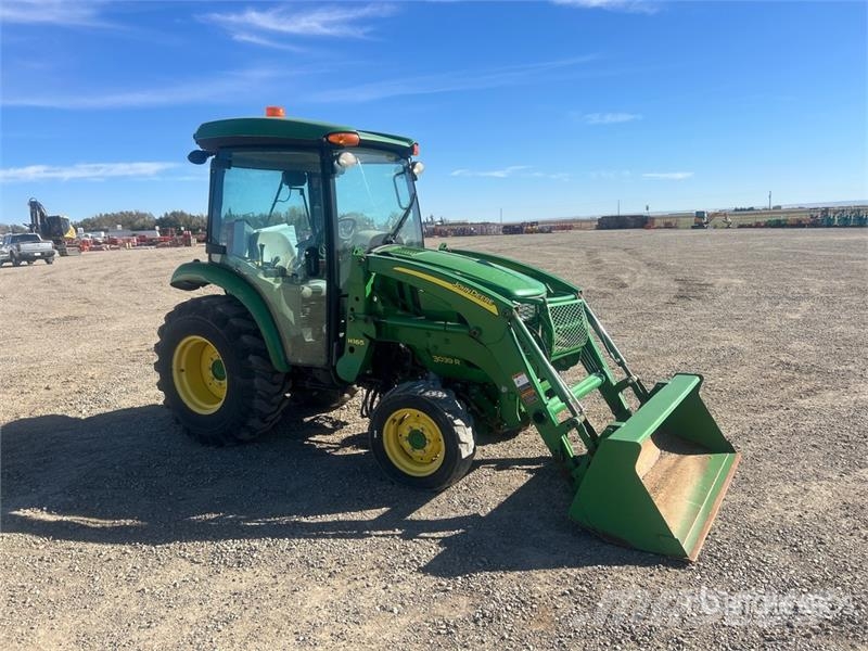 John Deere 3039R 4WD Utility Tractor Micro tracteur