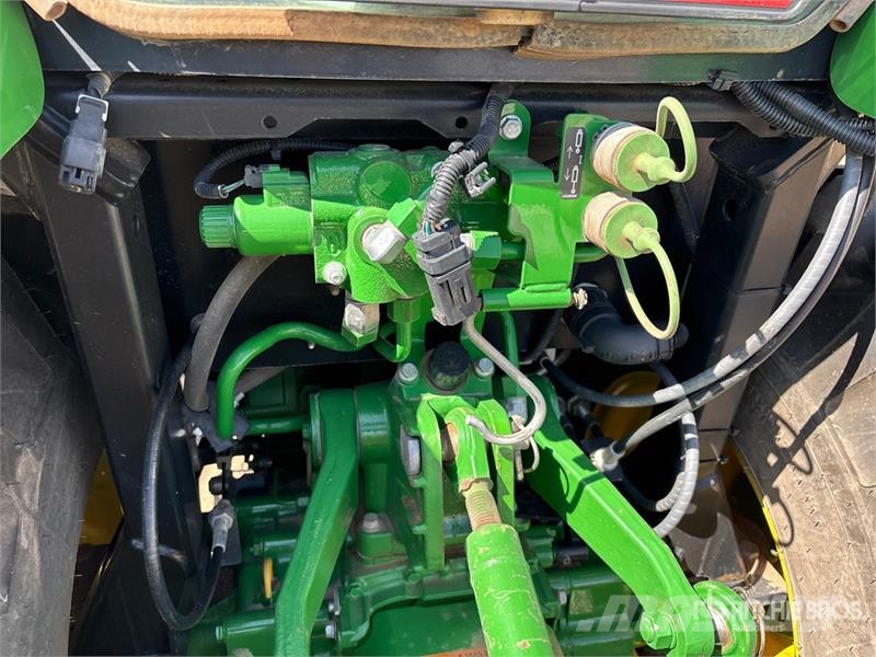 John Deere 3039R 4WD Utility Tractor Micro tracteur