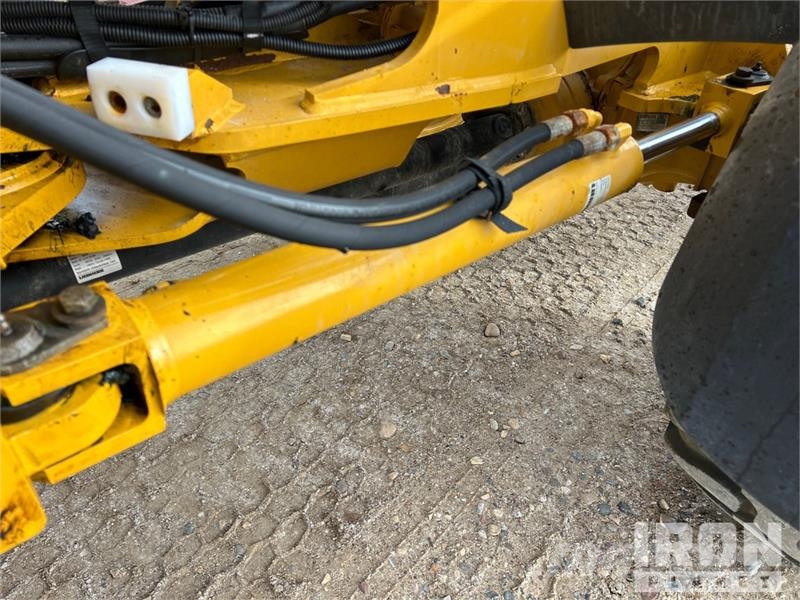 John Deere 304K Wheel Loader Wheel loaders