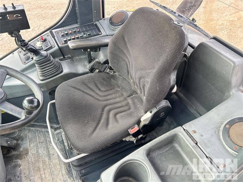John Deere 304K Wheel Loader Wheel loaders