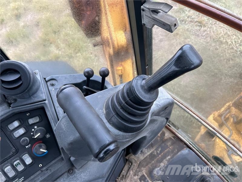 John Deere 310SG Backhoe