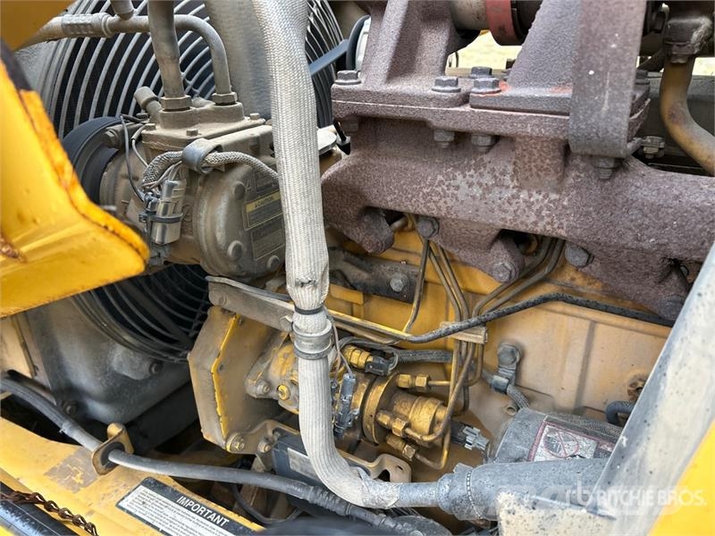 John Deere 310SG Backhoe