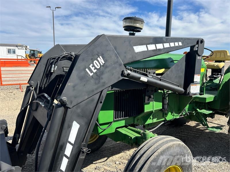 John Deere 3140 2WD Utility Tractor Naudoti kompaktiški traktoriai