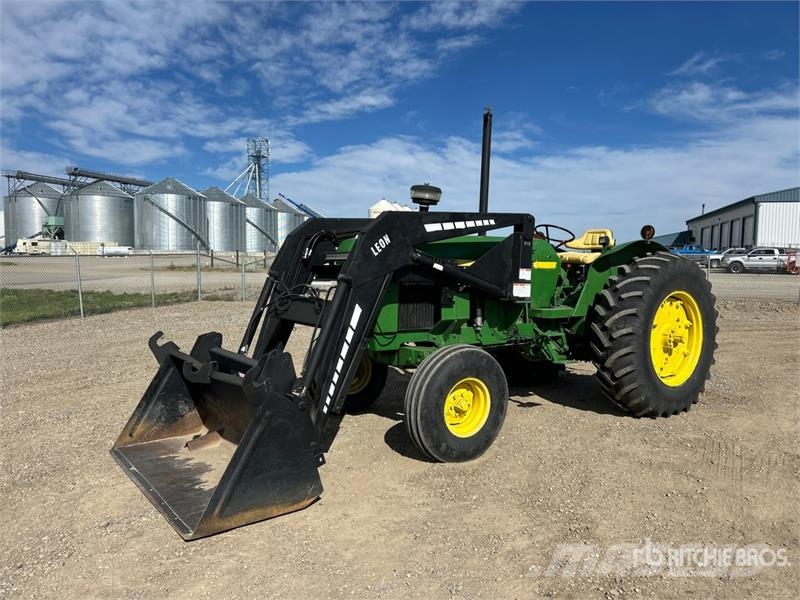 John Deere 3140 2WD Utility Tractor Naudoti kompaktiški traktoriai