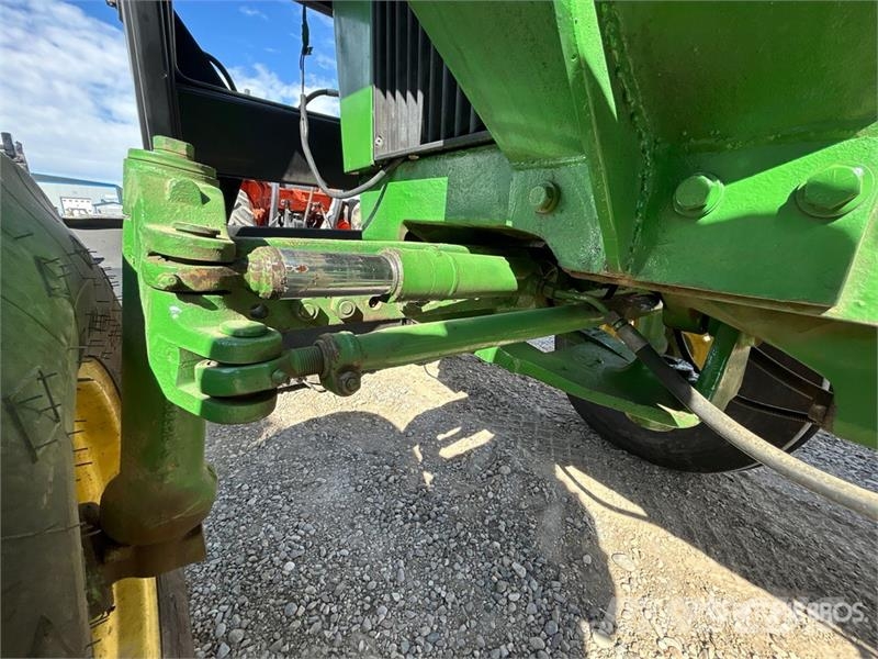 John Deere 3140 2WD Utility Tractor Naudoti kompaktiški traktoriai